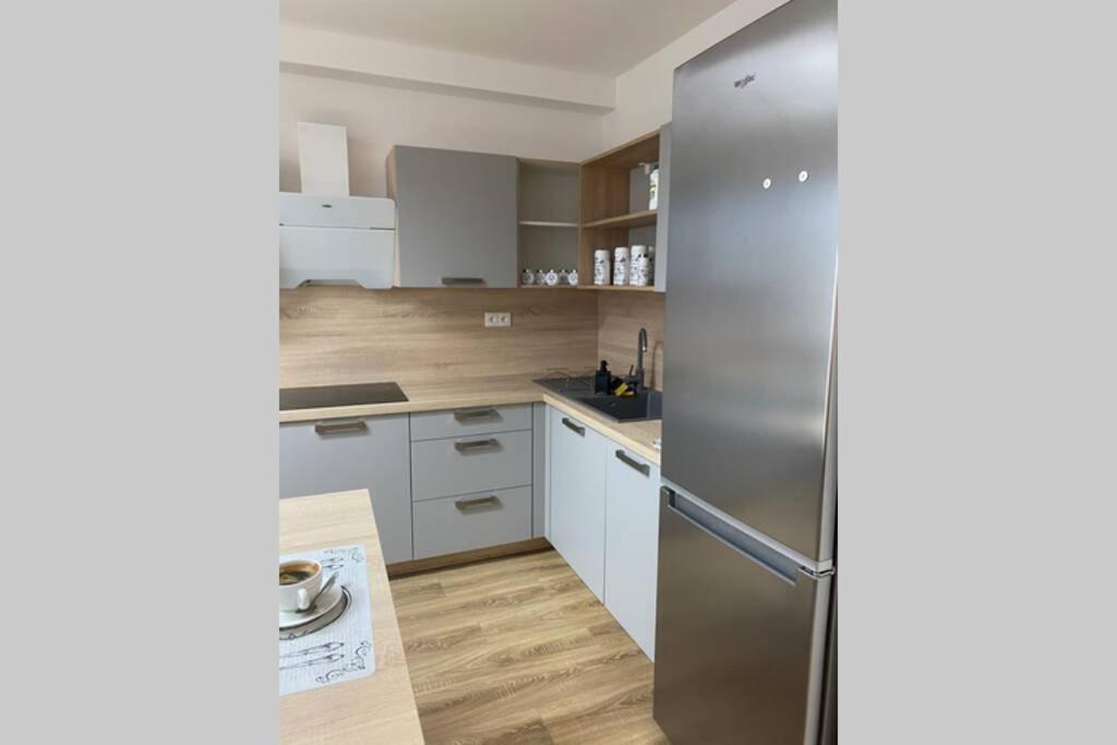 Apartman Solax, Ucnovska 8, Kosice Saca Exterior foto